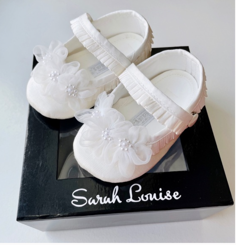 Sarah Louise Ivory newborn Baby Shoes(Unworn)