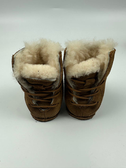 UGG infant winter boots(S)-Unworn
