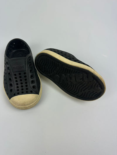 Native Shoes (US5)-Toddler